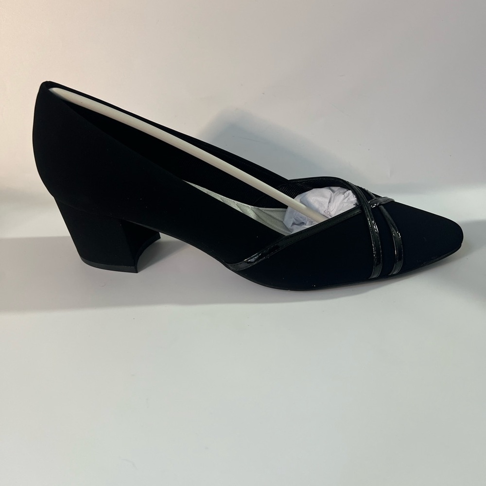 Easy Street Lamy/Patent Black Women's Shoes - 12 - Picture 7 of 10